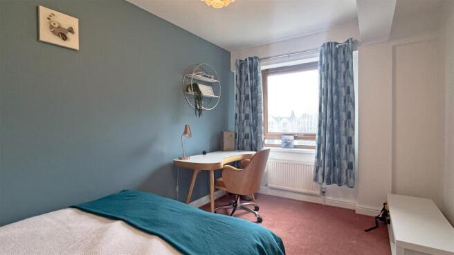 Bedroom 2 2 (3).jpg