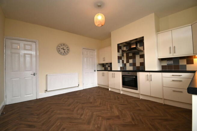 3 bed Terraced for sale Image 6