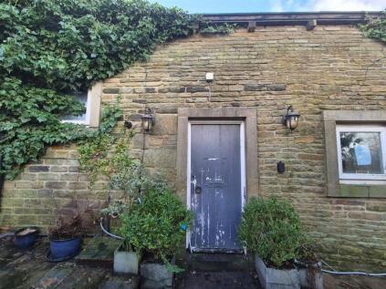 Jagger Green, Holywell Green, HALIFAX