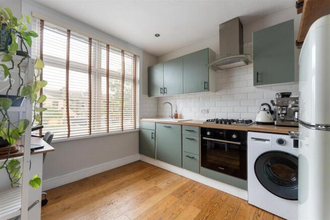Callis Road, E17