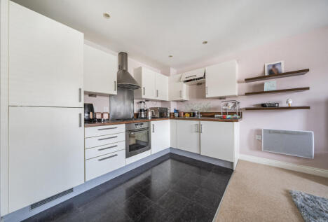 Queripel Close, Tunbridge Wells, Kent, TN2
