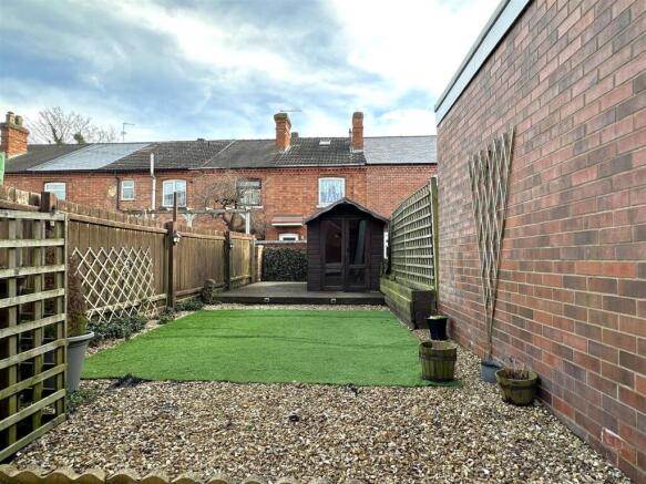 Lovely Rear Garden 873