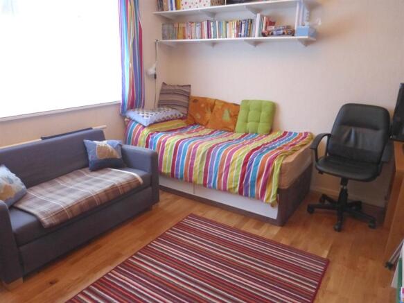 Photo 10