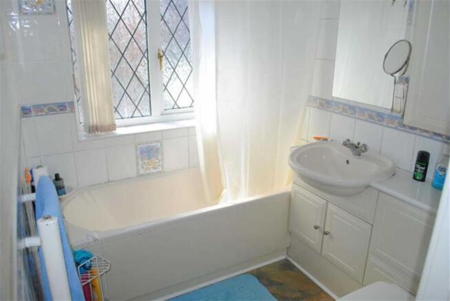 BATHROOM/W.C.