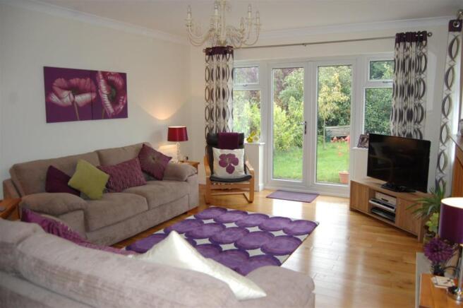 lounge area 2