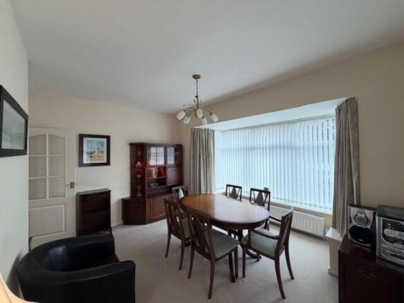 3 bed Detached Bungalow for sale Image 4