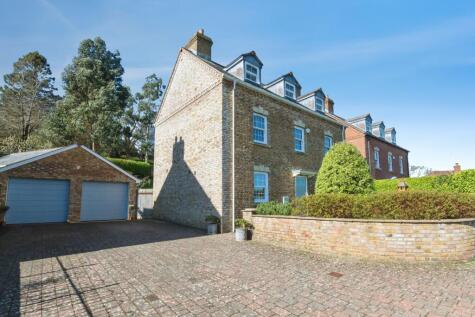 Thornton Pearn Rise, Lyme Regis, DT7
