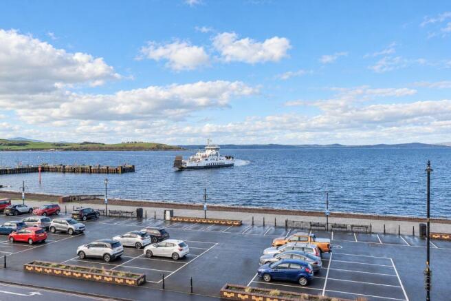 Flat 3, 86 Gallowgate Street, Largs, KA30 8LZ photo 3