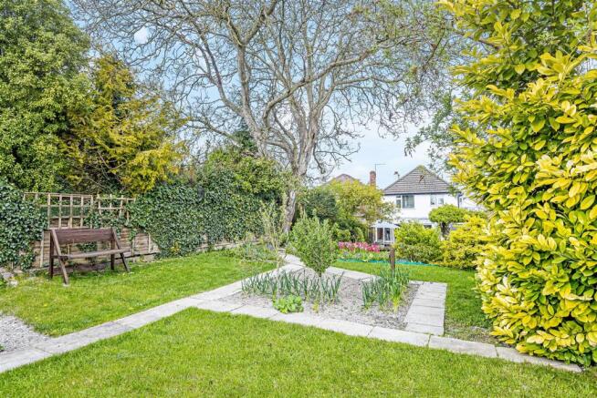 Garden4.jpg