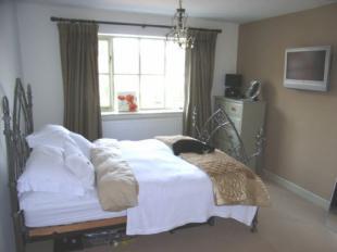 Main bedroom