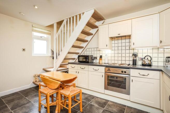 Kitchen-annex