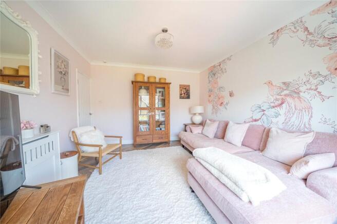 2 bed Apartment for sale Image 12