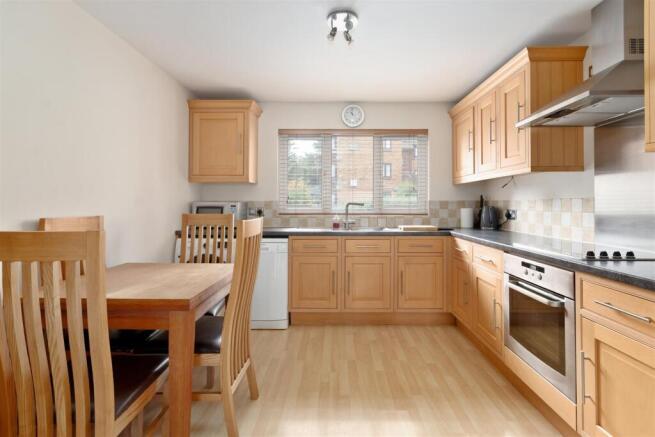 Kipling Drive, Wimbledon photo 4