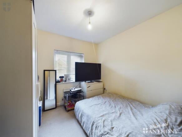 CAM03218G0-PR0090-STILL014