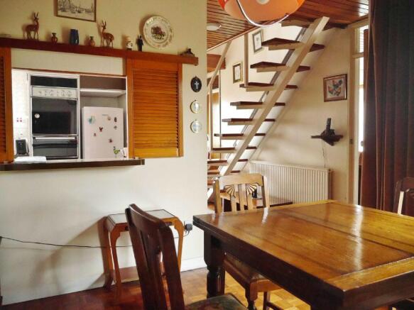 Dining Room Photo 2