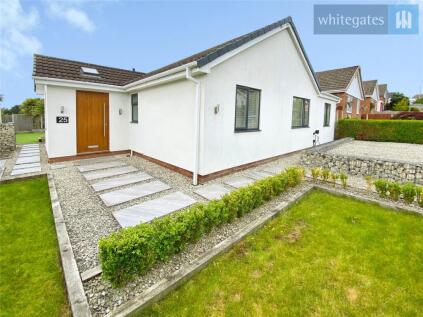 Huntsmans Corner, Borras, Wrexham, LL12