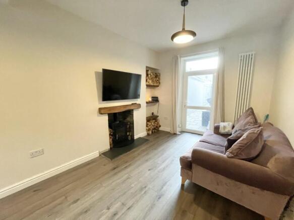 Lounge/Dining Room