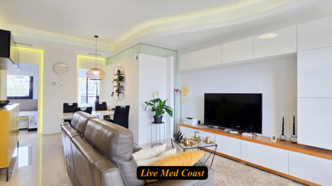 La-Zenia-Beach-II-2-1110x623