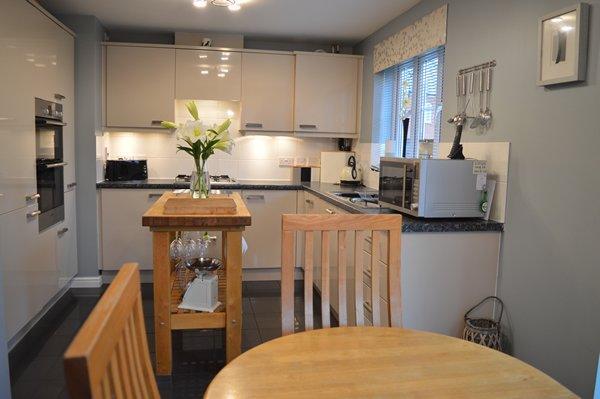 breakfast/kitchen