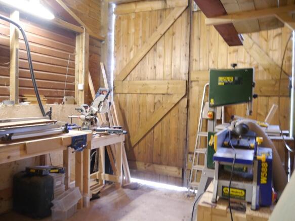 Photo 21