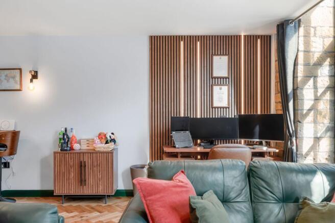 1 bed Flat for sale Image 7