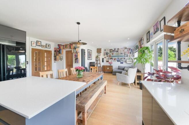 TUDOR AVENUE, (14).jpg