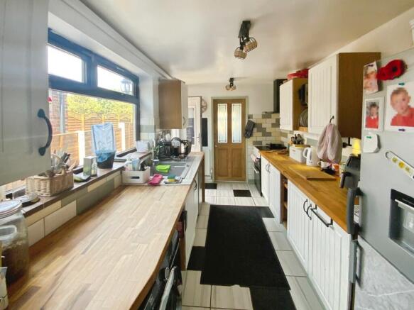 2 bed Terraced for sale Image 4