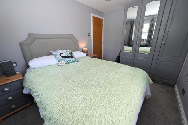 2 bed Cottage for sale Image 9