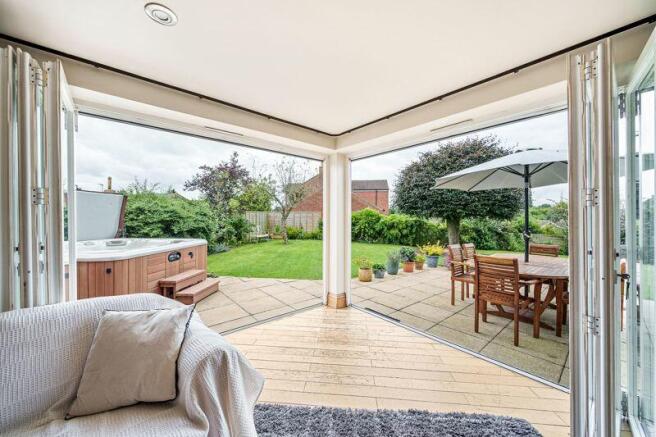 Garden room