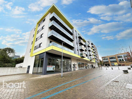 Cunard Square, Chelmsford