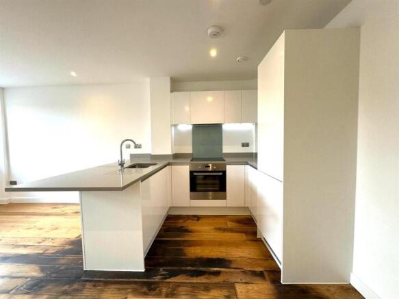 Kitchen pic 1.jpeg
