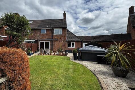 Weaver Green, Melton Mowbray