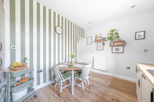 3 bed End of Terrace for sale Image 4