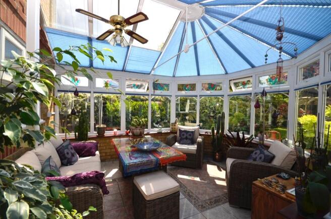 Garden Room 