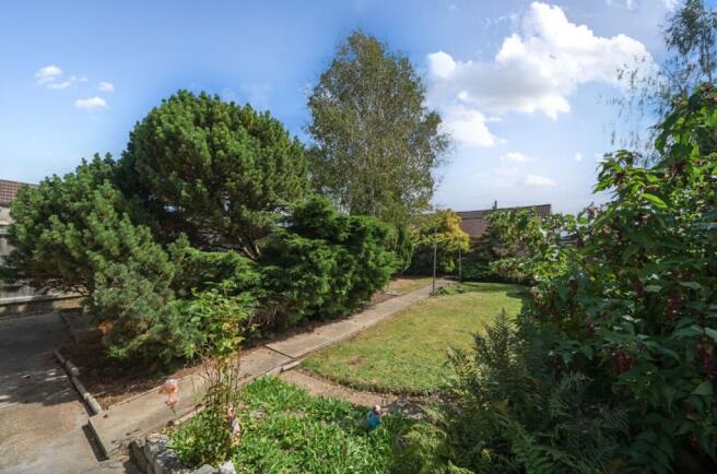 Southfield Avenue, Grimsby, Lincolnshire, DN33 photo 4