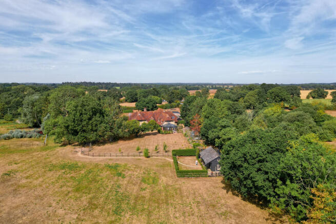 Drone Thornley Me...
