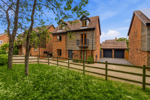 3, Midsummer Close, Malvern WR14 1FY