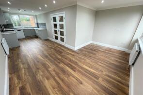 27a, West Park Road, Roundhay, Leeds LS8 2HA