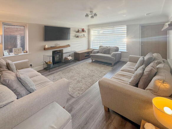 Ambleside close, Bromborough, CH62 photo 4