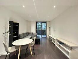 Apartment 107, 1 Kingwood House, Chaucer Gardens, London E1 8QF
