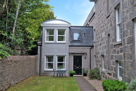 King's Gate, The West End, Aberdeen, AB15