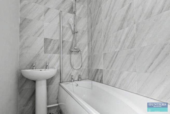 2 bed Terraced for sale Image 8