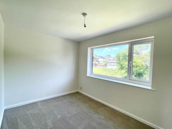 2 bed Terraced for sale Image 12