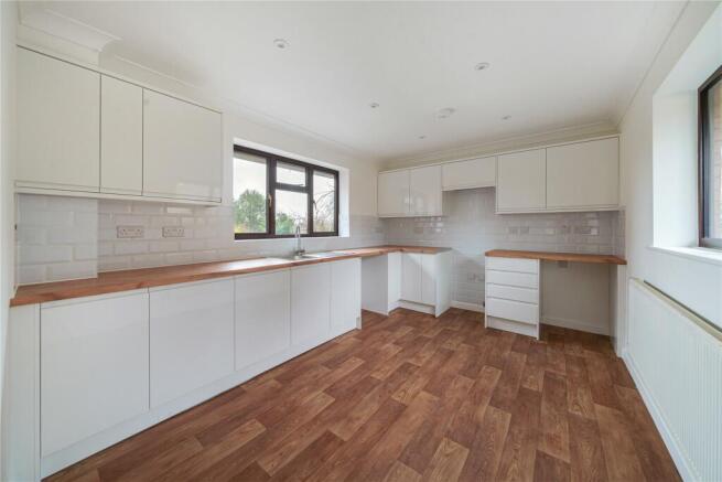 Kitchen/Breakfast Rm