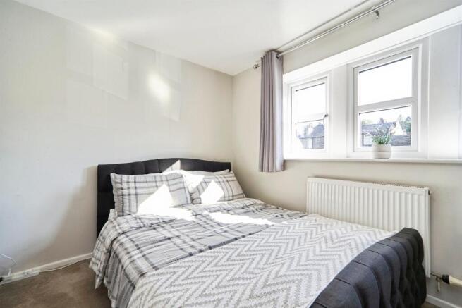 2 bed Terraced for sale Image 7