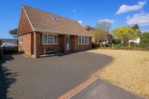Hillcrest Road, Corfe Mullen, Wimborne, Dorset, BH21