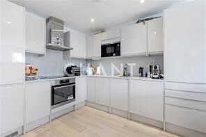 Flat 5, 26 Eco Court, Cromwell Road, Kingston Upon Thames KT2 6RE