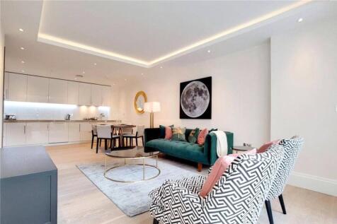 Strand, London, WC2R