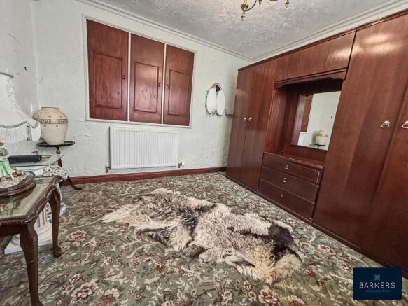 3 bed Semi-Detached for sale Image 6