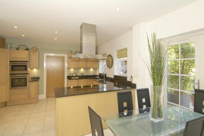 Kitchen/Breakfast Room